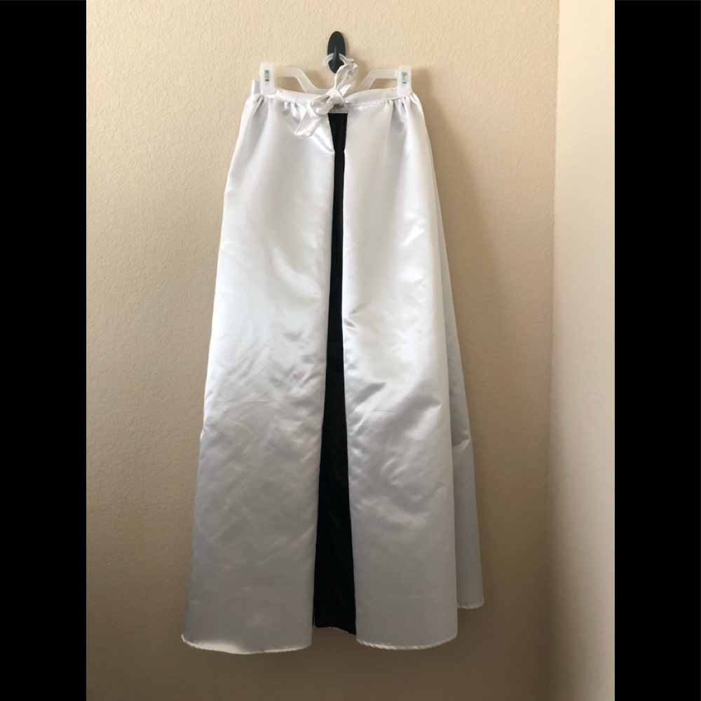 Double sided, two tone wrap skirt